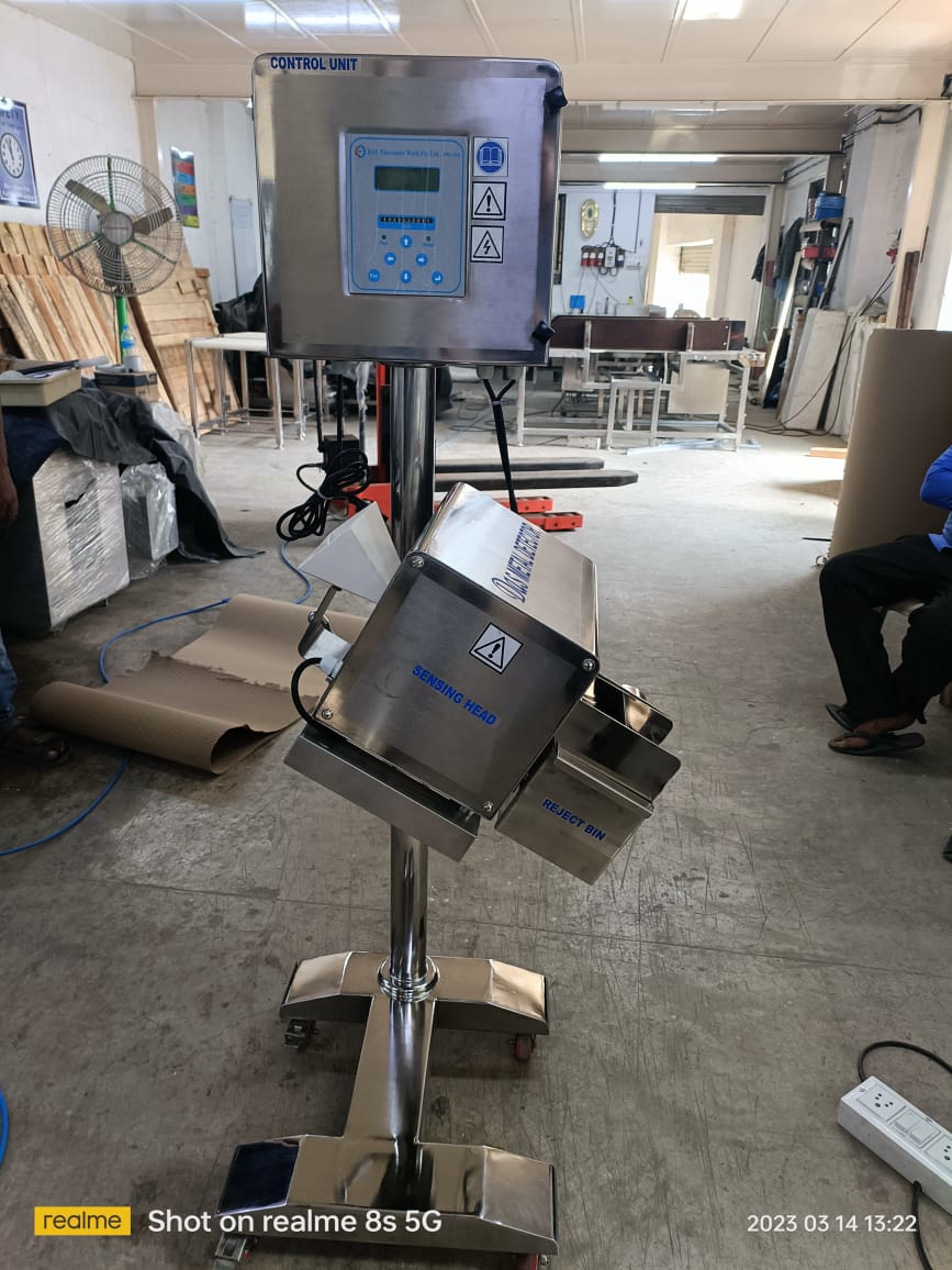 Tablet Metal Detector