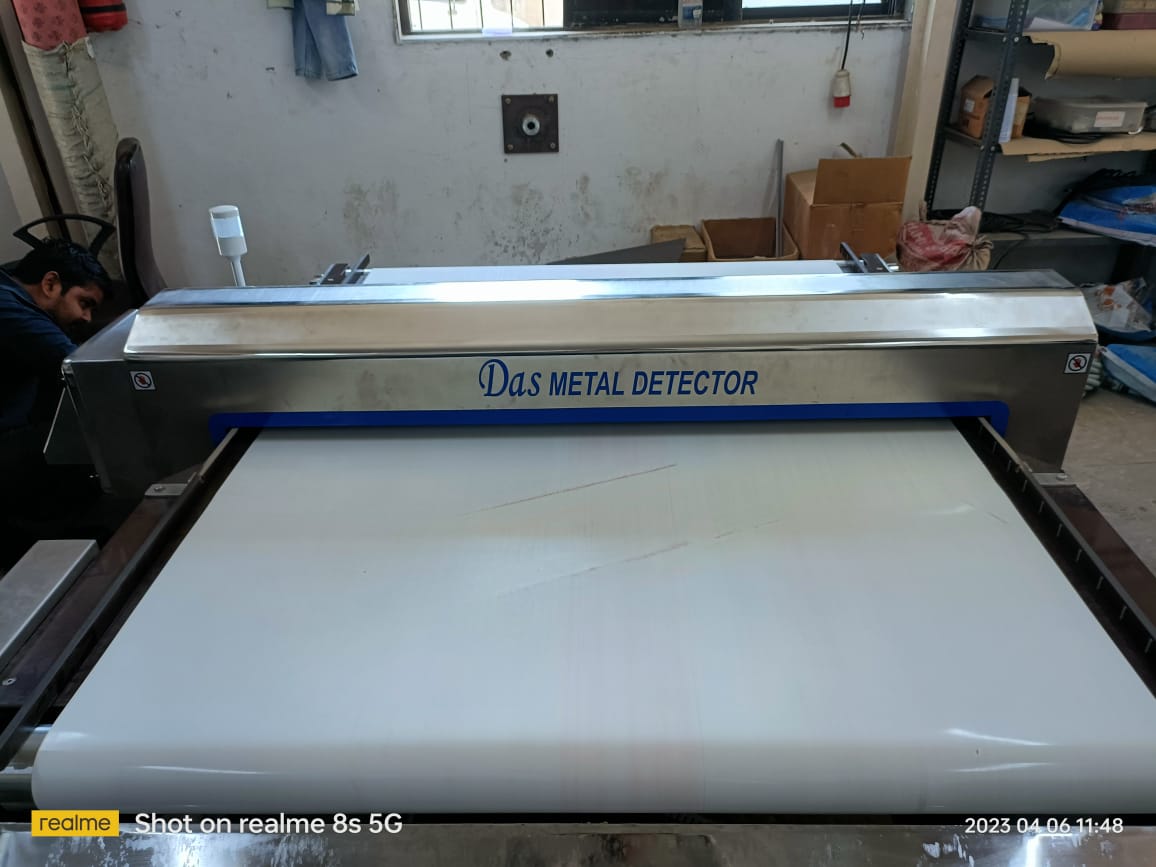 Conveyor Metal Detector (Cookies / Biscuits)
