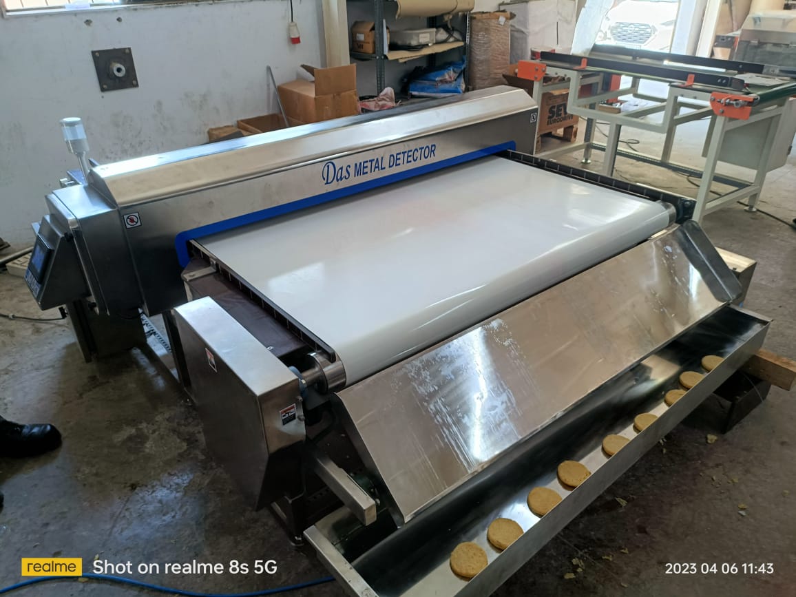 Conveyor Metal Detector (Cookies / Biscuits)
